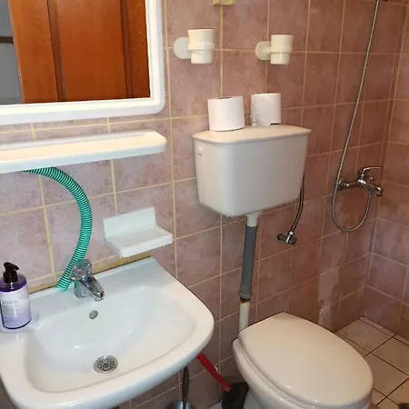 בית נופש Spitaki Mou קמנה וורלה