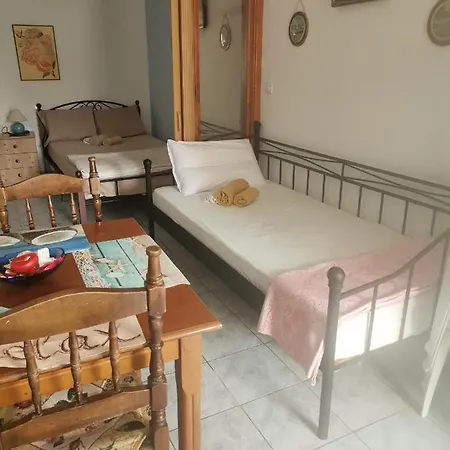 Holiday home Spitaki Mou Kamena Vourla